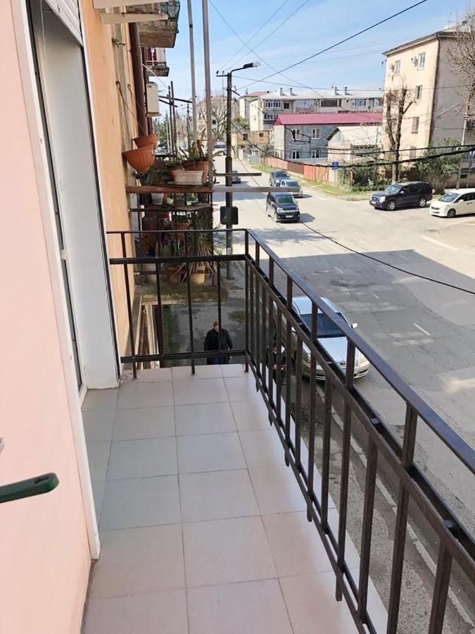 1 Квартира Люкс У Моря Sochumi Exterior foto